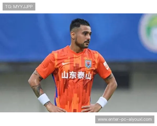 上海海港莱昂纳多边路渗透策动进攻,创新战术引领现代足球风潮