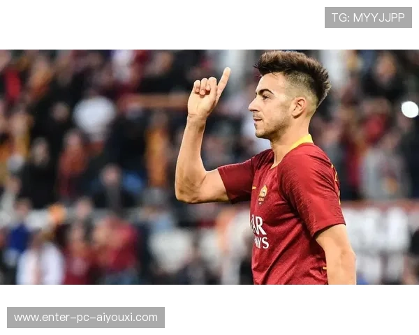 罗马沙拉维左脚弧线搓射极美——足球艺术的极致展现